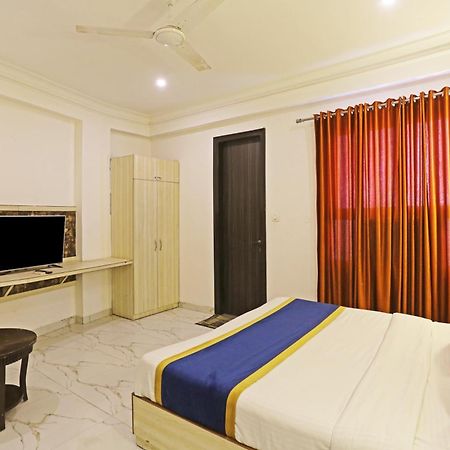 Hotel Almora Inn - Near By Delhi International Airport - With Free Airport Pickup And Drop Nowe Delhi Zewnętrze zdjęcie