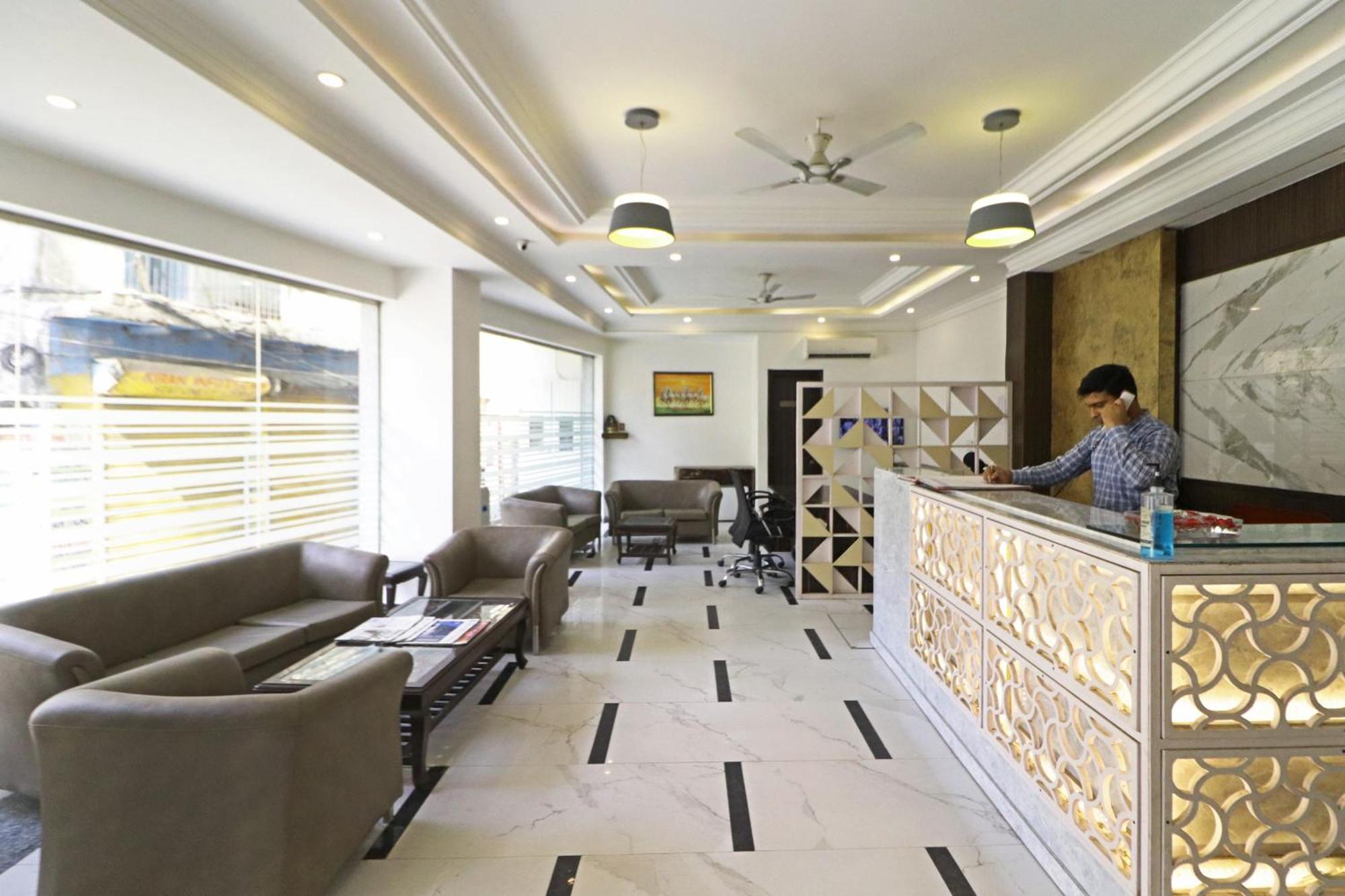 Hotel Almora Inn - Near By Delhi International Airport - With Free Airport Pickup And Drop Nowe Delhi Zewnętrze zdjęcie